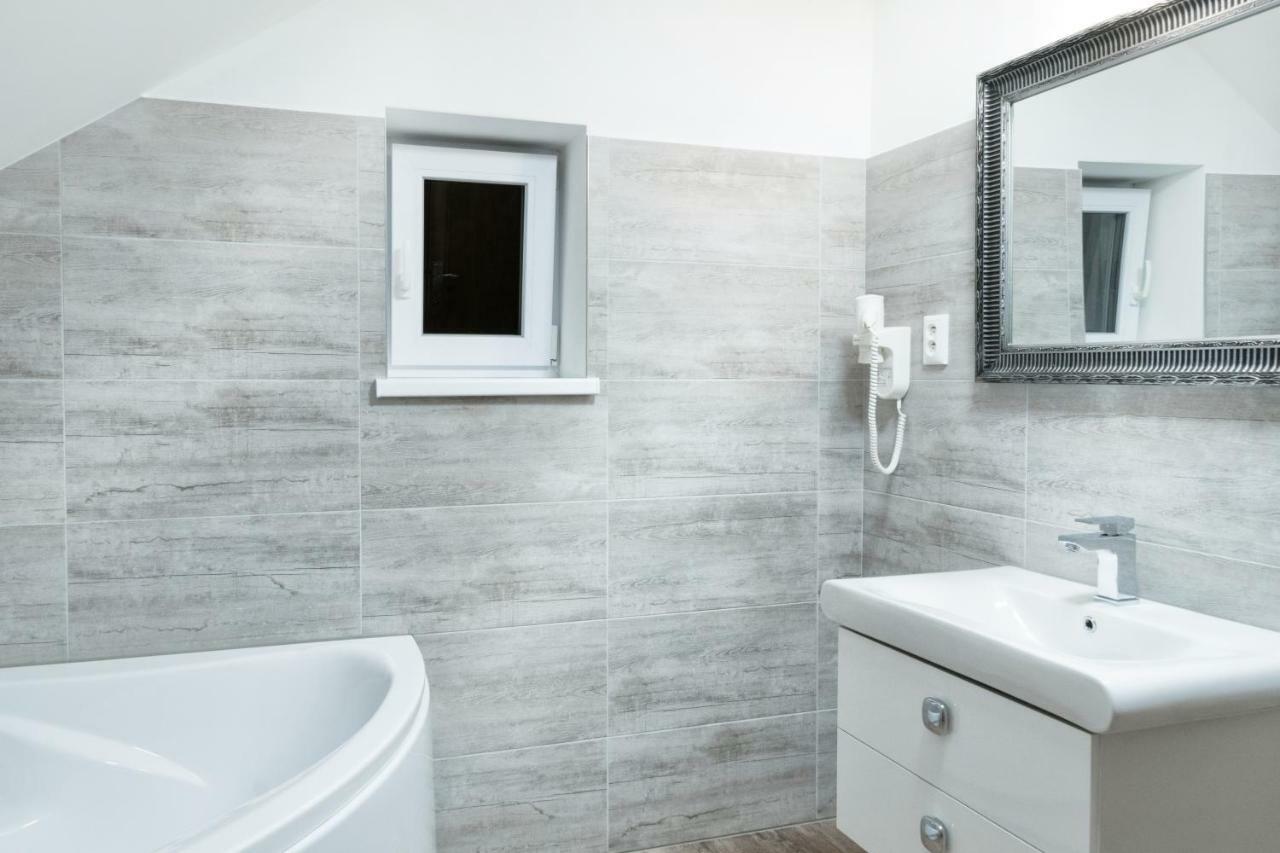 Villa Centrum Apartmany S Ranajkami A Saunou Martin Εξωτερικό φωτογραφία
